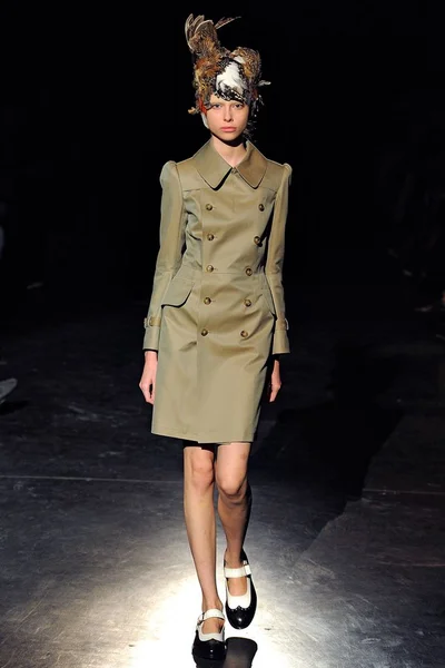 Look 33